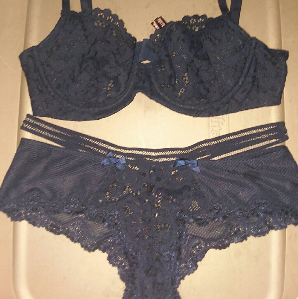 Lingerie set